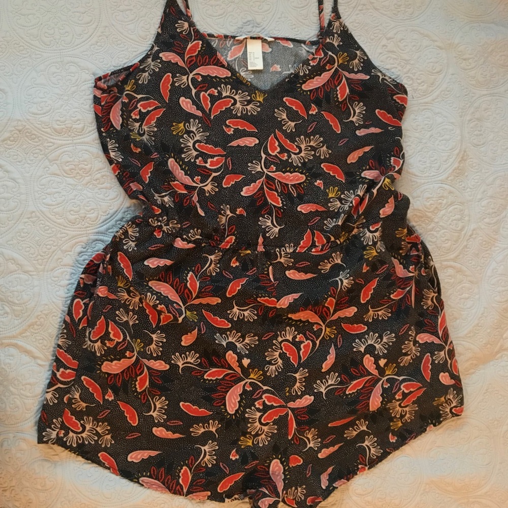 H&M Romper w/POCKETS